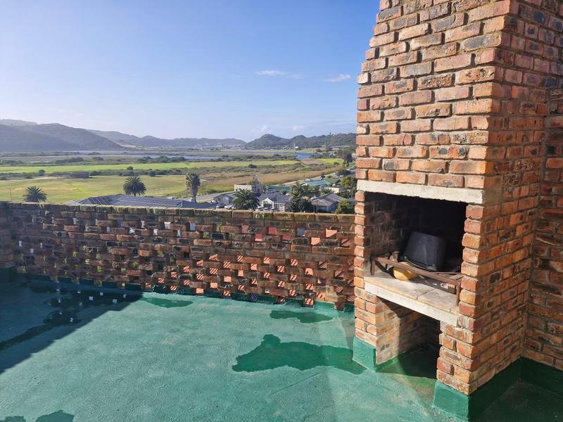 4 Bedroom Property for Sale in Groot Brakrivier Central Western Cape